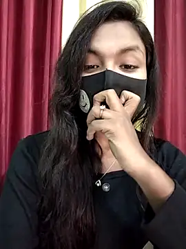 Myra-sen online show from November 2025 12:31:01 PM