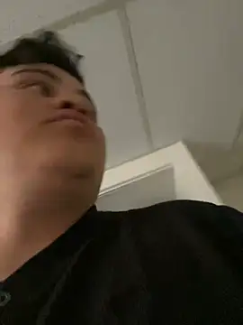 elperrinHN online show from March 2025 07:18:01 PM