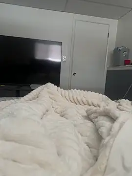 elperrinHN online show from February 2025 03:33:01 PM