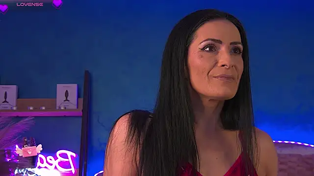 RaisaVawn online show from November 2025 07:00:02 AM