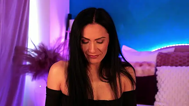 RaisaVawn online show from December 2025 07:25:02 AM