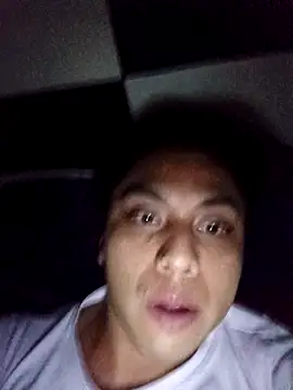 Snapshot of AngLMex chatting on November 2025 12:04:02 AM AngLMex online show from November 2025 12:04:02 AM