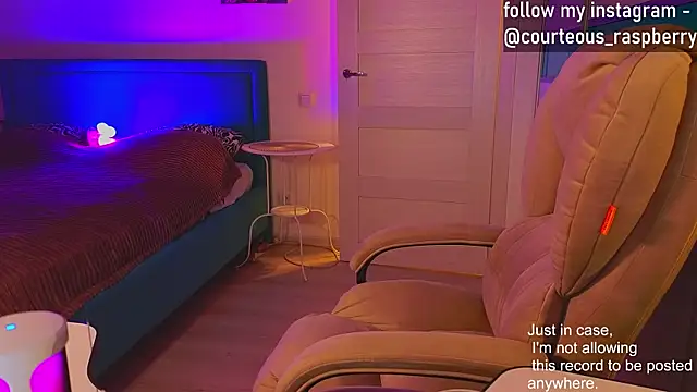 Snapshot of courteous_raspberrry chatting on January 2025 12:22:01 PM courteous raspberrry online show from January 2025 12:22:01 PM