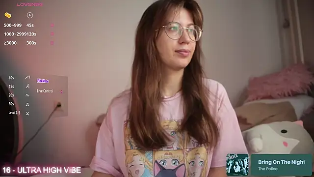 Snapshot of ms_allison_w chatting on October 2025 12:07:01 PM ms allison w online show from October 2025 12:07:01 PM
