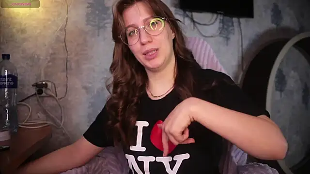 ms allison w online show from November 2025 07:08:01 AM