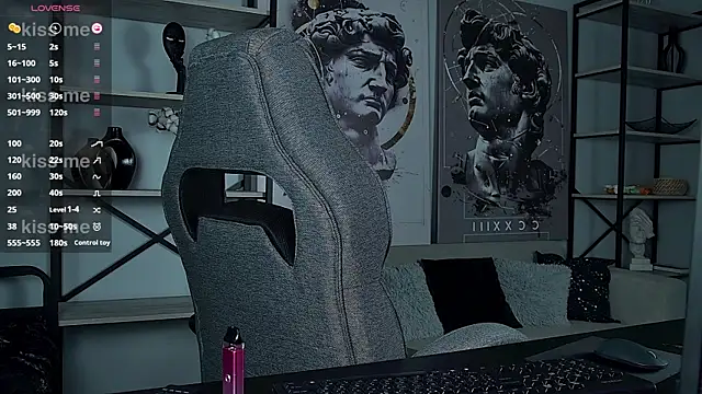 Lana  May online show from October 2025 12:17:02 PM