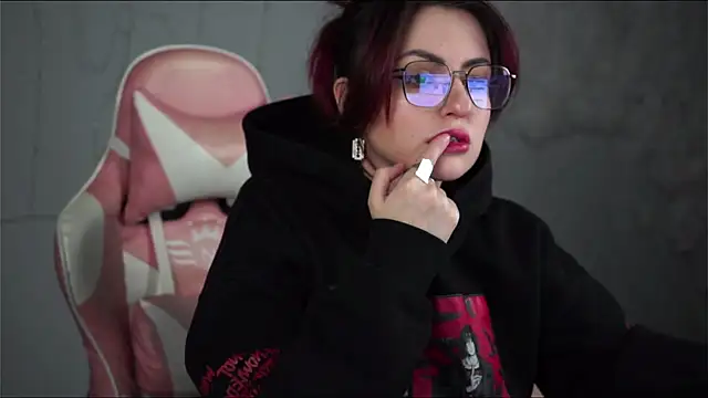 Lana  May online show from March 2025 11:27:02 AM