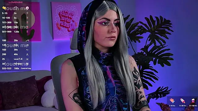 Lana  May online show from November 2025 01:05:01 PM