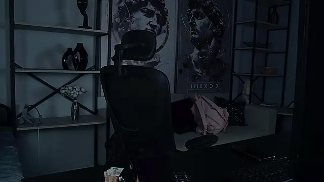 Lana  May online show from September 2025 11:36:01 AM