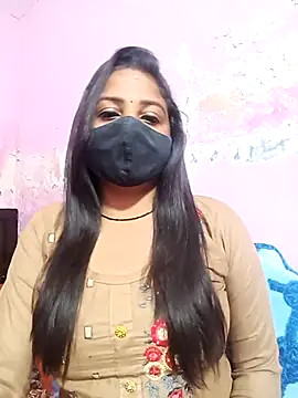 Snapshot of Simran-Simran chatting on February 2025 09:54:02 PM Simran-Simran online show from February 2025 09:54:02 PM