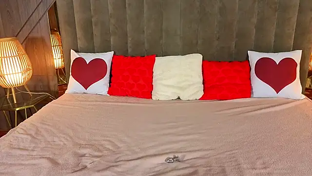 Daisy Delight online show from February 2026 02:06:01 PM