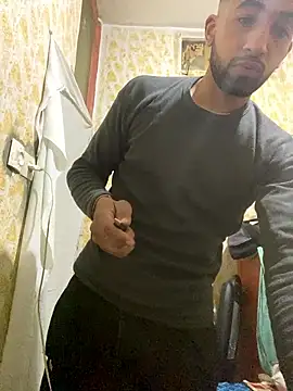 Snapshot of GaaTto chatting on February 2025 01:35:02 AM GaaTto online show from February 2025 01:35:02 AM