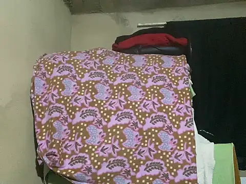 Snapshot of GaaTto chatting on March 2025 01:34:02 AM GaaTto online show from March 2025 01:34:02 AM