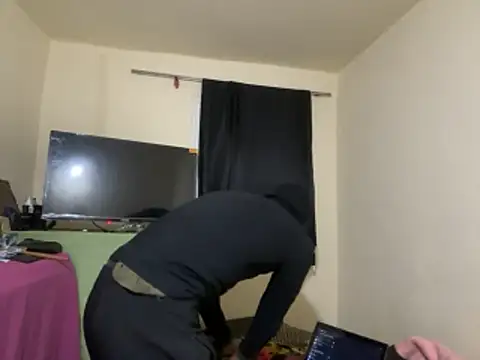 GaaTto online show from November 2025 06:41:01 PM