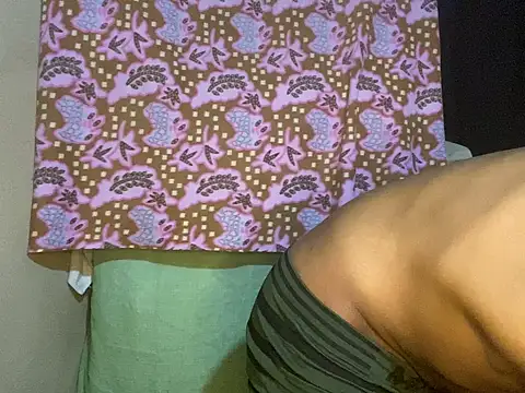 Snapshot of GaaTto chatting on February 2025 01:46:02 AM GaaTto online show from February 2025 01:46:02 AM