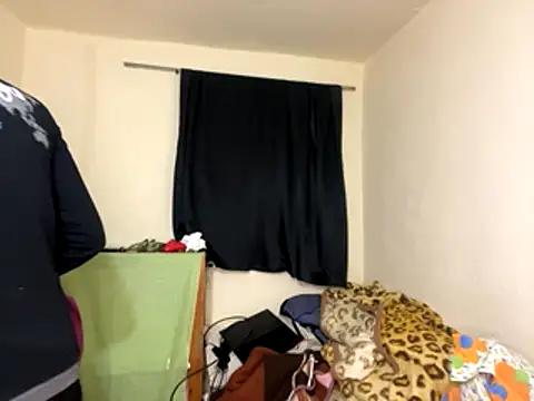 Snapshot of GaaTto chatting on November 2025 02:04:01 AM GaaTto online show from November 2025 02:04:01 AM