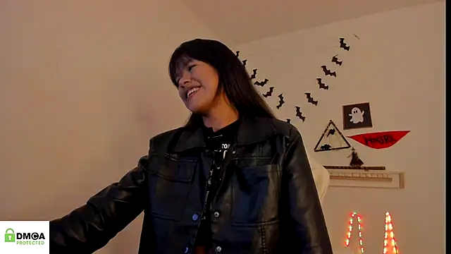 Snapshot of meganthompsonn22 chatting on October 2025 03:58:02 PM meganthompsonn22 online show from October 2025 03:58:02 PM