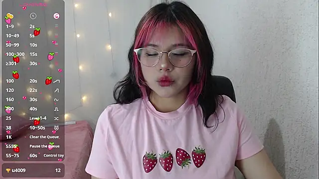 mixie cute online show from January 2025 08:45:01 PM