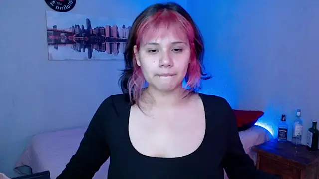 mixie cute online show from March 2025 08:22:01 PM