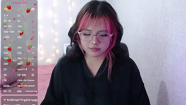 mixie cute online show from January 2025 09:34:01 PM