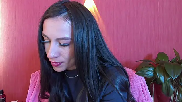 EmiGomez  online show from January 2026 07:12:01 PM