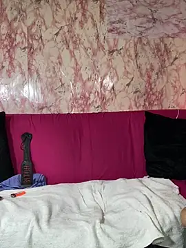 Charlotte Bradshaw online show from February 2026 06:37:01 AM