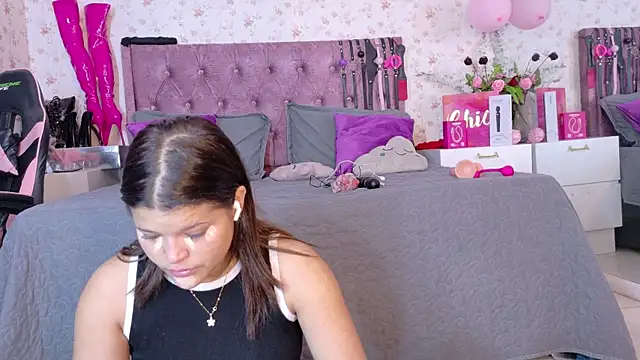 AvrillThomas online show from March 2026 02:42:02 PM