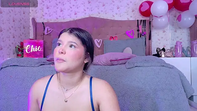 AvrillThomas online show from February 2025 03:32:02 PM