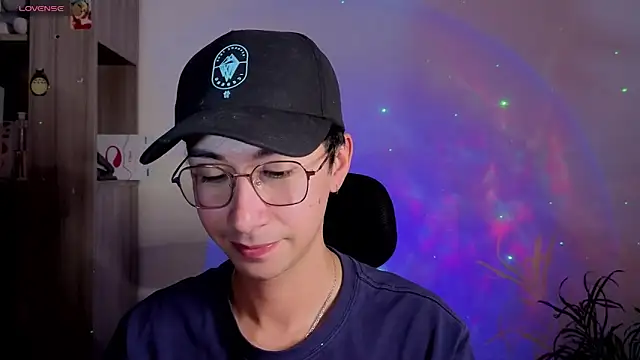 Snapshot of cameron_cum chatting on September 2025 06:36:02 PM cameron cum online show from September 2025 06:36:02 PM
