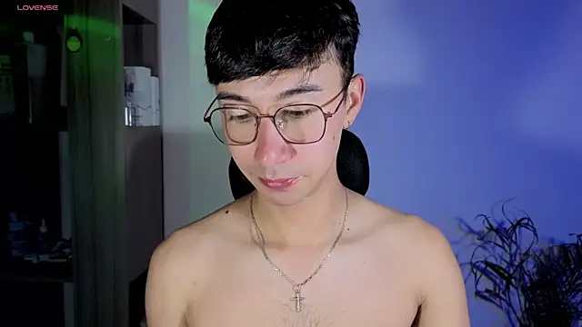 Snapshot of cameron_cum chatting on October 2025 11:08:02 AM cameron cum online show from October 2025 11:08:02 AM