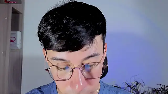 Snapshot of cameron_cum chatting on October 2025 03:24:01 PM cameron cum online show from October 2025 03:24:01 PM