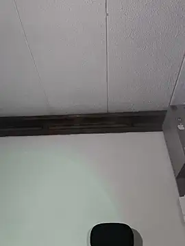 Snapshot of cameron_cum chatting on November 2025 11:03:01 AM cameron cum online show from November 2025 11:03:01 AM