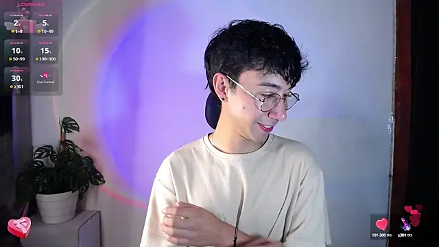 Snapshot of cameron_cum chatting on February 2025 10:07:02 AM cameron cum online show from February 2025 10:07:02 AM