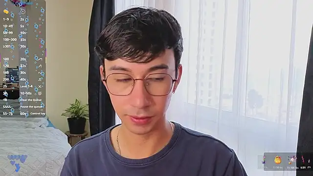 Snapshot of cameron_cum chatting on December 2025 11:12:01 AM cameron cum online show from December 2025 11:12:01 AM