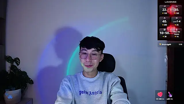 Snapshot of cameron_cum chatting on March 2025 04:34:02 PM cameron cum online show from March 2025 04:34:02 PM