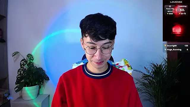 Snapshot of cameron_cum chatting on March 2025 02:52:02 PM cameron cum online show from March 2025 02:52:02 PM