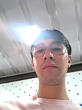 Snapshot of cameron_cum chatting on September 2025 01:11:02 PM cameron cum online show from September 2025 01:11:02 PM