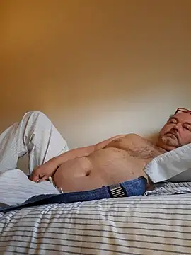 bluangelo online show from February 2026 01:44:01 PM