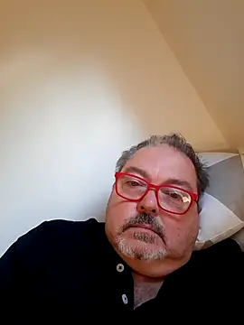 bluangelo online show from March 2026 01:36:02 PM