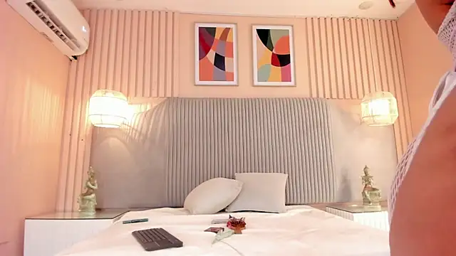 samyriverss online show from November 2025 05:34:01 AM