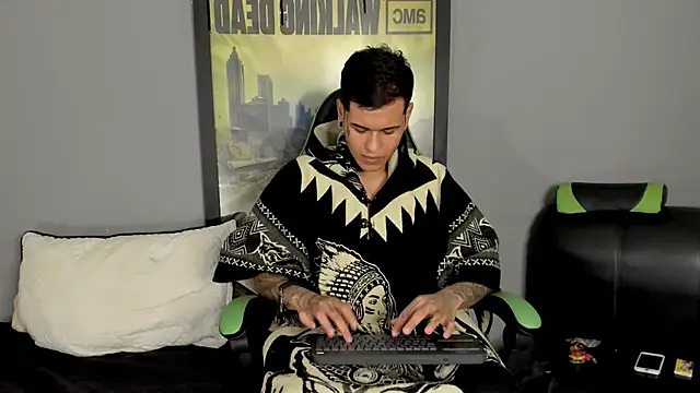 Snapshot of jamesinked_ chatting on March 2025 04:45:01 PM jamesinked  online show from March 2025 04:45:01 PM