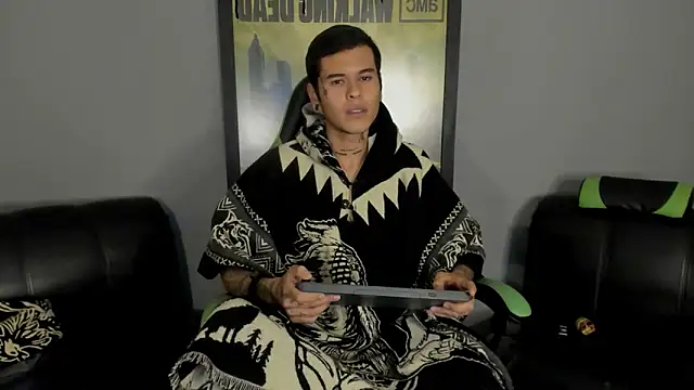 Snapshot of jamesinked_ chatting on March 2025 12:37:02 AM jamesinked  online show from March 2025 12:37:02 AM