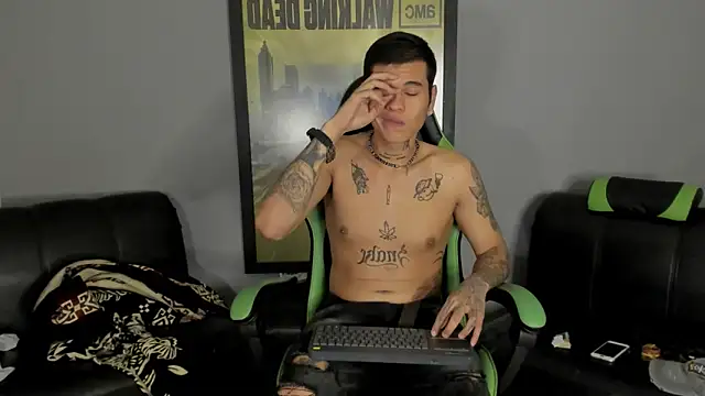 Snapshot of jamesinked_ chatting on February 2025 01:25:01 AM jamesinked  online show from February 2025 01:25:01 AM