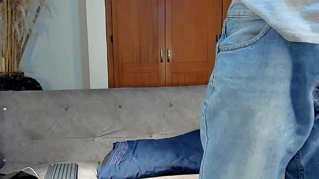 Snapshot of jamesinked_ chatting on October 2025 02:24:01 AM jamesinked  online show from October 2025 02:24:01 AM