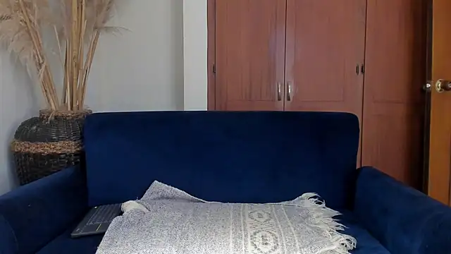 jamesinked  online show from November 2025 05:13:02 PM