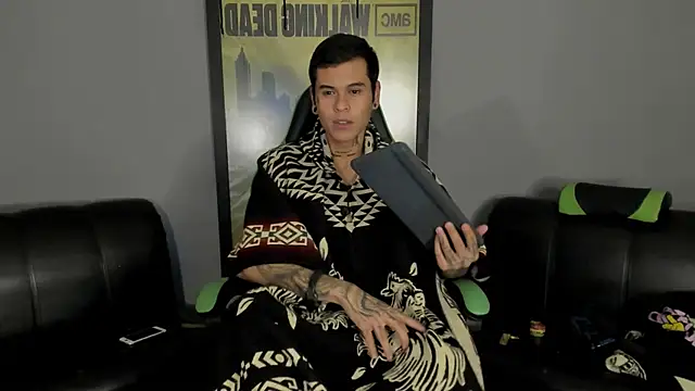 Snapshot of jamesinked_ chatting on March 2025 07:12:02 AM jamesinked  online show from March 2025 07:12:02 AM