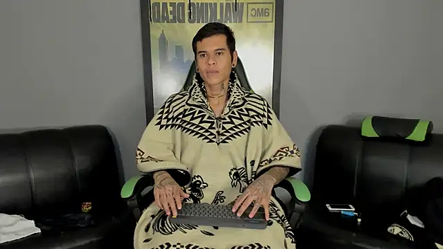 Snapshot of jamesinked_ chatting on March 2025 05:18:02 PM jamesinked  online show from March 2025 05:18:02 PM