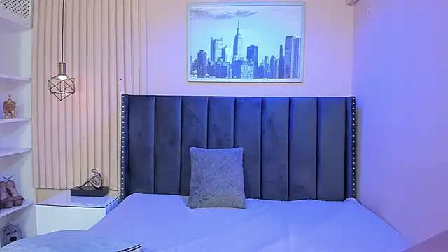 viiolett lee online show from February 2026 09:02:02 PM