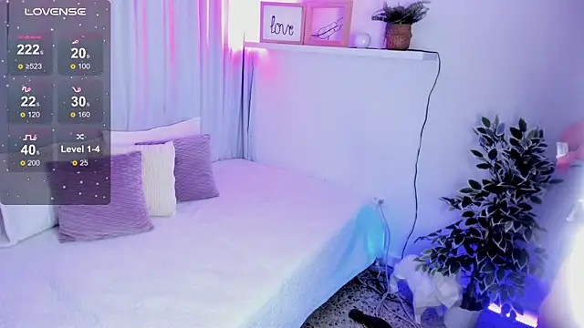 susyy7 online show from February 2025 03:40:01 AM