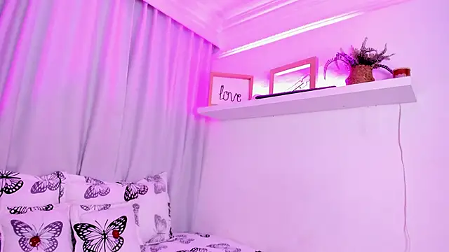 susyy7 online show from December 2025 07:35:01 PM